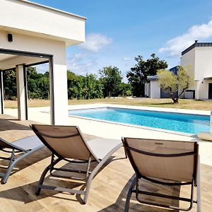 Le Gite City Haut De Gamme, Jardin, Piscine Vila Gabriac  Exterior photo