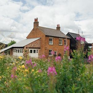 Beautiful Countryside Farmhouse Vila Sutton Bonington Exterior photo