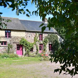 La Maison Des Hirondelles Foret De Broceciande Vila Saint-Malon-sur-Mel Exterior photo