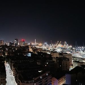 Attico Con Vista Su Genova Apartamento Exterior photo