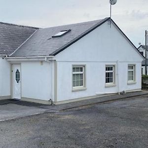 Jmd Lodge - Self Catering Property In The Heart Of The Burren Between Ballyvaughan, Lisdoonvarna, Doolin And Kilfenora In County Clare Ireland Exterior photo
