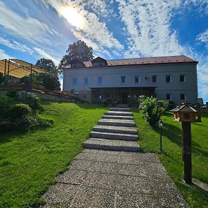 Penzion U Maresu Hotel Hřensko Exterior photo