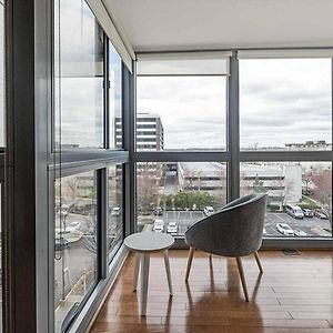 Landing - Modern Apartment With Amazing Amenities Bethesda Exterior photo