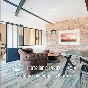 L Atelier D Eveux Apartamento Exterior photo