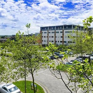 Towergate Apartments Milton Keynes Exterior photo