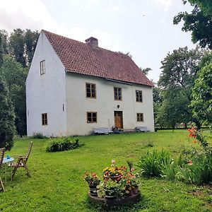Genuine Gotland House With Large Garden In Roma Vila Romakloster Exterior photo