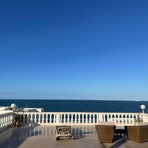 Appartement Vue Mer Au Coeur De La Marsa Avec Une Grande Terrasse Privee Tunes Exterior photo