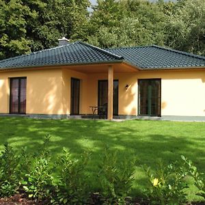 Ferienhaus In Ruhiger Aber Zentraler Lage, Mit Zwei Terrassen Und Garten Vila Sanitz Exterior photo