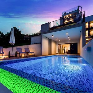 Beautiful Opatija Villa | Villa Mare | 4 Bedrooms | Spectacular Sea Views & Private Pool & Golf Course | Ičići Exterior photo