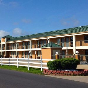 Econo Lodge Inn & Suites Ocean Springs - Biloxi Exterior photo