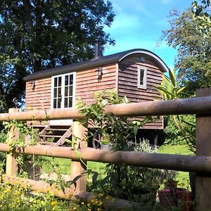 Duck Hut Vila Dundon Exterior photo