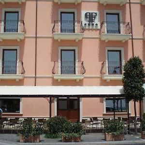 Palazzo Foti Hotel Crotone Exterior photo