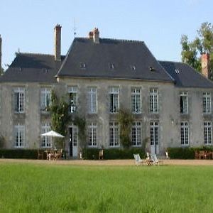 Château de Sarceaux Acomodação com café da manhã Alençon Exterior photo