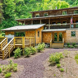 Riverside Log Cabin W Hot Tub Fire Pit Huge Deck Vila Rileyville Exterior photo