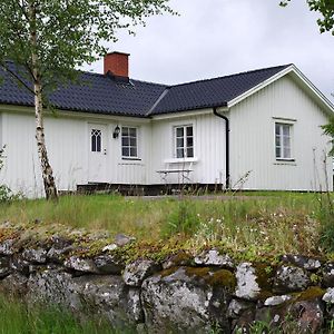 Gota Kanal Hajstorp Töreboda Exterior photo