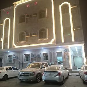 Shkk Almajd Llshkk Almkhdoma Apartamento Khobar Exterior photo