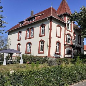 Lovely Farmhouse In Friedrichsfeld With Garden Vila Trendelburg Exterior photo