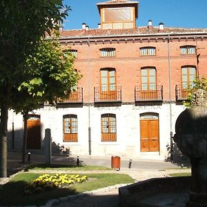 Aparthotel Santa Marina Cuéllar Exterior photo