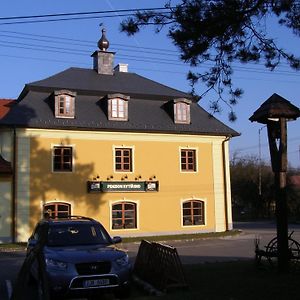 Hotel Rytířsko Jamné Exterior photo