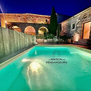 La Maison des Vendangeurs - TABLE D'HÔTES le soir du jeudi au lundi - Jacuzzi - Balnéo SPA - ACCES Piscine pour chambre Grafitti et chambre La Tour Acomodação com café da manhã Martignargues Exterior photo