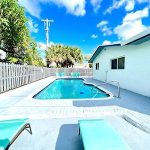 Fun Pool Home With Ping Pong Near Beaches And Airport Fort Lauderdale Exterior photo