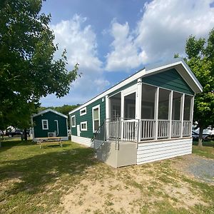 Jellystone Park At Delaware Beaches Vila Milford Exterior photo