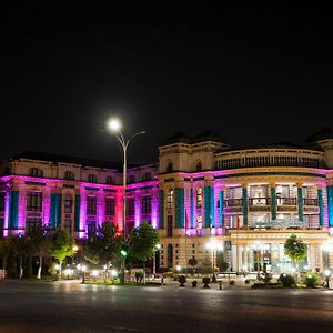 Bo'Gishamol Hotel Andijan Exterior photo