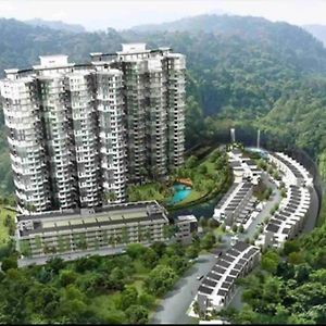 Lily 3Br Apt Near Lake Garden With Nexflix Taiping Exterior photo