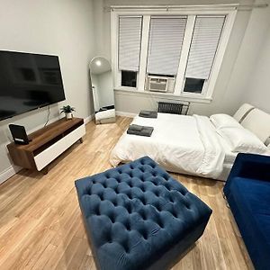 Cozy 3 Bedroom Suite, 15 Min To Nyc &Times Sq North Bergen Exterior photo