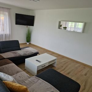 Geishoehe Landgasthof Rose Dammbach Apartamento Room photo