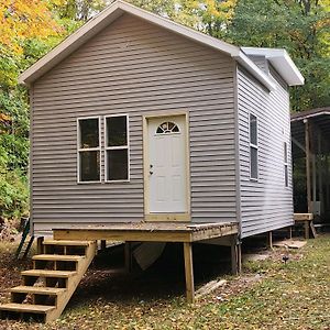 Bigger On The Inside - Tiny House With 20 Acres Vila Luther Exterior photo