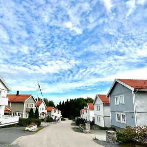 Villa Peaceful - Close To Lillestrom, Ahus, Oslo Met, Kjeller, Lorenskog, Strommen, Gardermoen Osl Airport And Nature Exterior photo