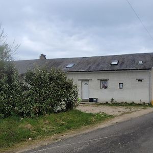 A La Campagne Vila Yevres Exterior photo