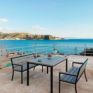 Himare Seaside Serenity 8 Suitable For 4 People Exterior photo