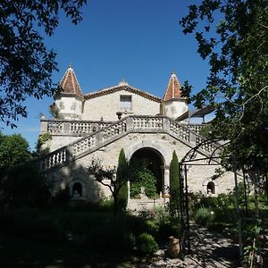 Les Deux Tours Acomodação com café da manhã Brignon Exterior photo