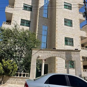 الشاعر للشقق المفروشة Amã Exterior photo