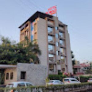 Hotel Shrimad Residency Ahmedabad Exterior photo