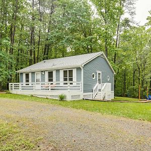 Mineral Cottage With Fire Pit Steps To Lake Anna! Exterior photo