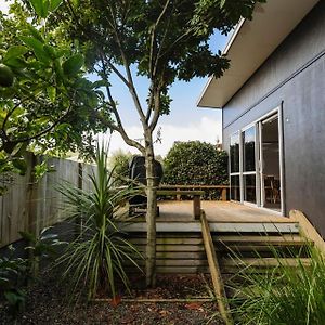 Cosy Hideaway On Pioneer Vila New Plymouth Exterior photo
