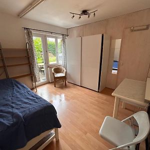 2 Zimmer Apartment Mit Kuche Und Bad Zurique Exterior photo