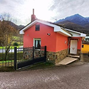 La Falguera Vila Pola de Lena Exterior photo