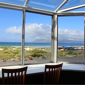 Sunrise Penthouse Apartamento Muizenberg Exterior photo