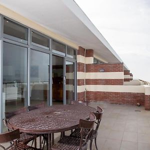 Surfers Penthouse Apartamento Muizenberg Exterior photo