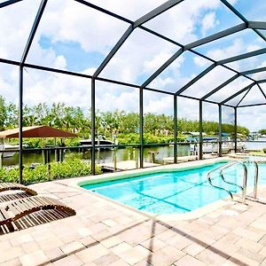 Serenity & Luxury: Waterfront Oasis W Private Pool Bradenton Exterior photo
