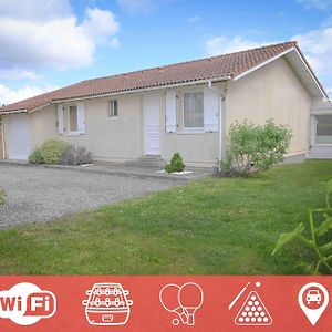 La Maison Maluti - Avec Baby-Foot, Billard & Wifi Vila Hostens Exterior photo