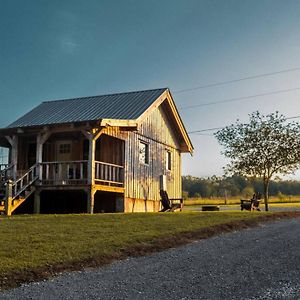 Centerhilllakecouplesrelaxingcreeksidetinycabin 4 Vila Smithville Exterior photo