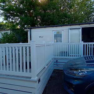 Comfortable Family Caravan In Weymouth Vila Exterior photo