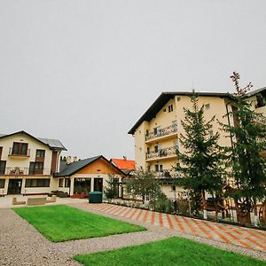 Complex Turistic Constantin Bucovina Hotel Câmpulung Moldovenesc Exterior photo