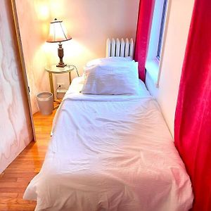 Single Bed Share Room By Month Manhattan Nova Iorque Exterior photo