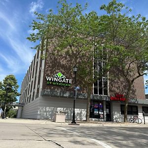 Wingate By Wyndham Sheboygan Hotel Exterior photo